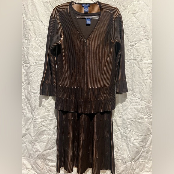 Doncaster Collection Sleeveless Dress Med and Cardigan Small, Color Dark Brown - Picture 3 of 14